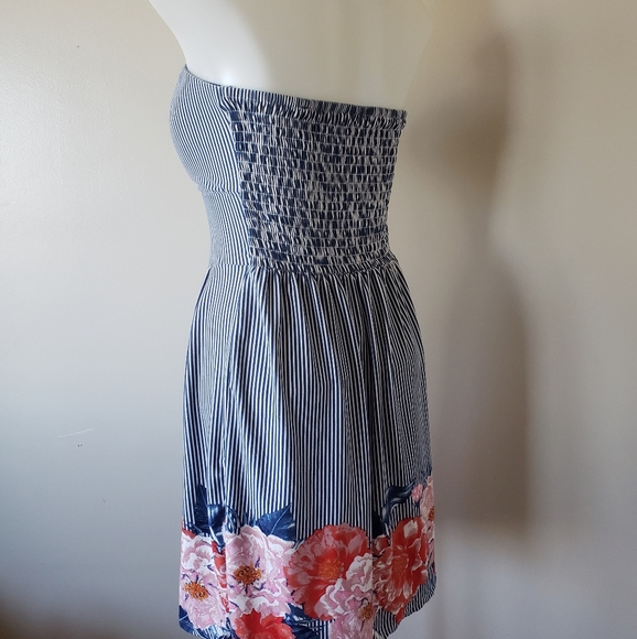 Blue Striped Floral Dress with Removable Straps - Picture 10 of 16